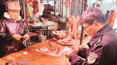 大安区市场监管局凤凰市场监管所织密农